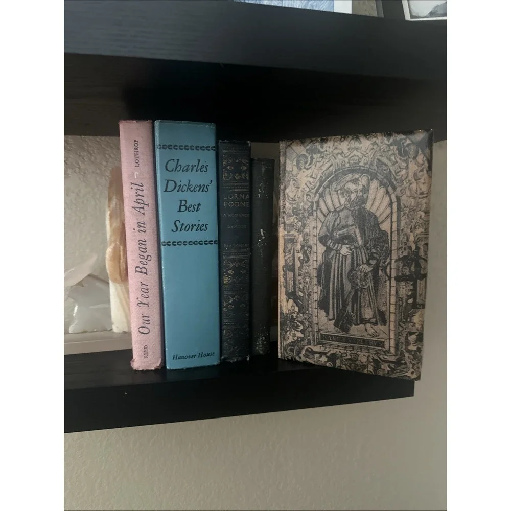 Decorative Book Shaped Box/Trinket Storage Box, 10